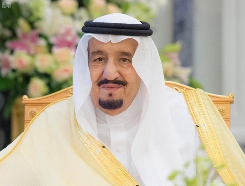 خبر  يسعد المغتربين في السعودية .. الملك سلمان يعلن تحويل الإقامة إلى إقامة دائمة وبشروط بسيطة