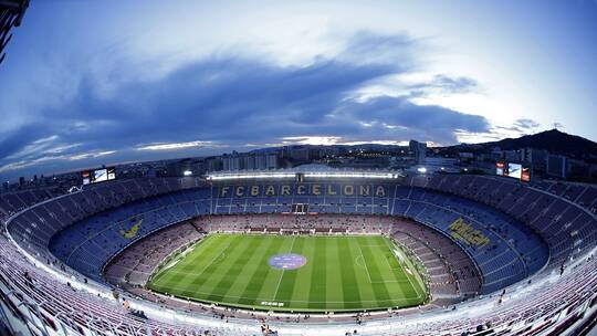 في ظل ازمة الديون الخانقة.. برشلونة يبيع جزءا جديدا من النادي 