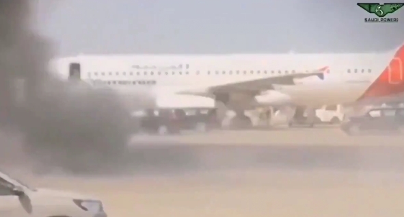 شاهد..أول مشهد بطولي للقوات السعودية الخاصة وهي تخطف الوزراء الجدد من وسط النار أثناء سقوط صاروخ على مطار عدن
