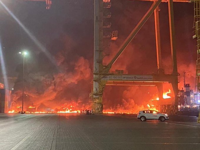 عاجل .. شاهد أول صورة للانفجار الكبير الذي هز دبي قبل قليل