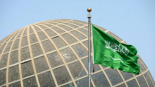 تعديلات جديدة على مدة الإقامة وصلاحية تأشيرة الزيارة في المملكة العربية السعودية 