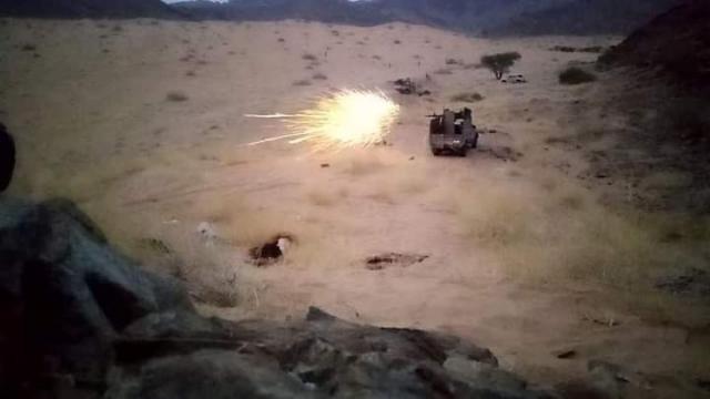 جبهة جديدة يفتحها الحوثيون ويشنون هجوماً عنيفا على مواقع القوات الحكومية فيها !
