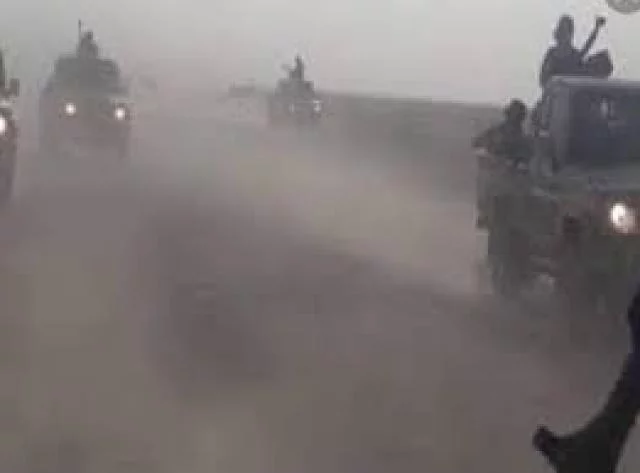 قوات العمالقة تبدأ اقتحام مدينة حريب من عدة محاور لطرد الحوثيين 
