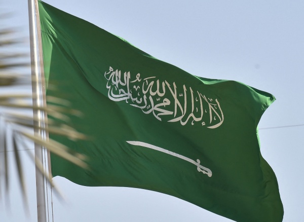 المملكة العربية السعودية تطبق قرار وزاري بحظر العمل تحت أشعة الشمس