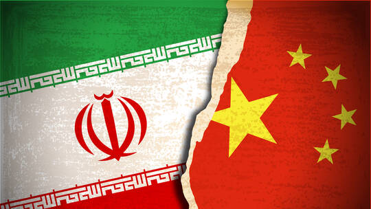 كيف تضاعف حجم الصادرات النفطية الإيرانية إلى الصين 8 أضعاف ؟