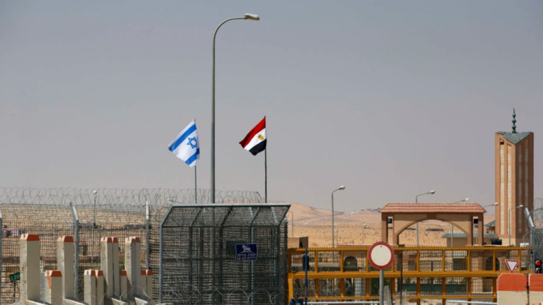 نتنياهو يستفز مصر ويتحداها أمام بايدن والقاهرة ترد 