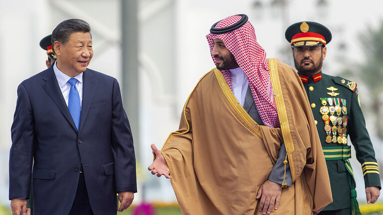 ولي العهد السعودي الأمير محمد بن سلمان يعلق على الصين في حل حدوث انهيار لها !