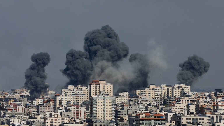 خروج 10 مستشفيات عن الخدمة في غزة بسبب القصف الإسرائيلي