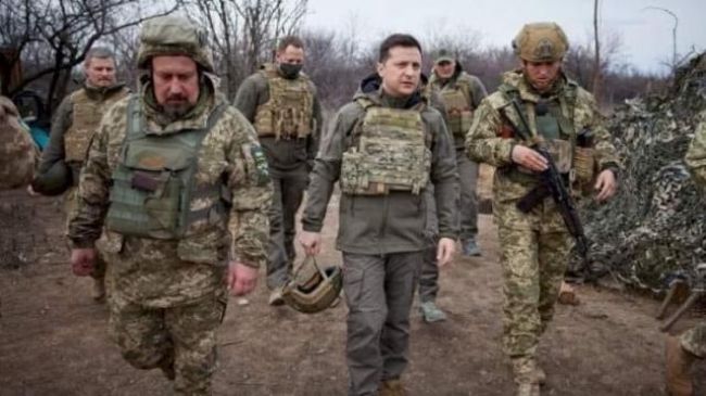 دولة خليجية تدعم روسيا وحاكم خليجي في اتصال يؤكد دعمه لرئيس أوكرانيا
