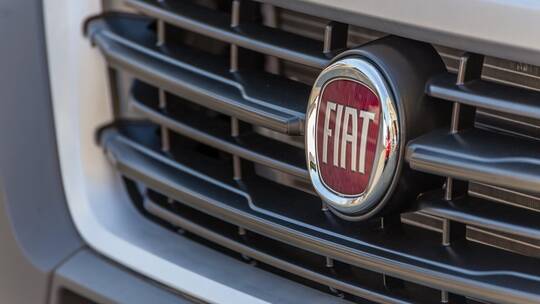 Fiat تبدا بالترويج لسيارة Argo الجديدة التي صممت لتكون سيارة شبابية عملية واقتصادية في استهلاك الوقود