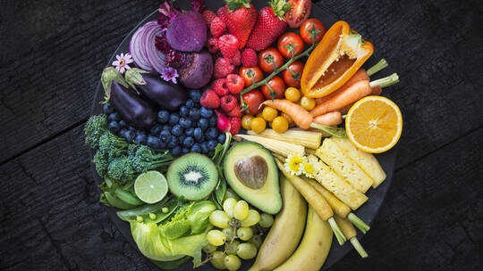 فواكه وخضروات ذات لون معين يمكن أن تقلل من خطر الإصابة بمرض السكري